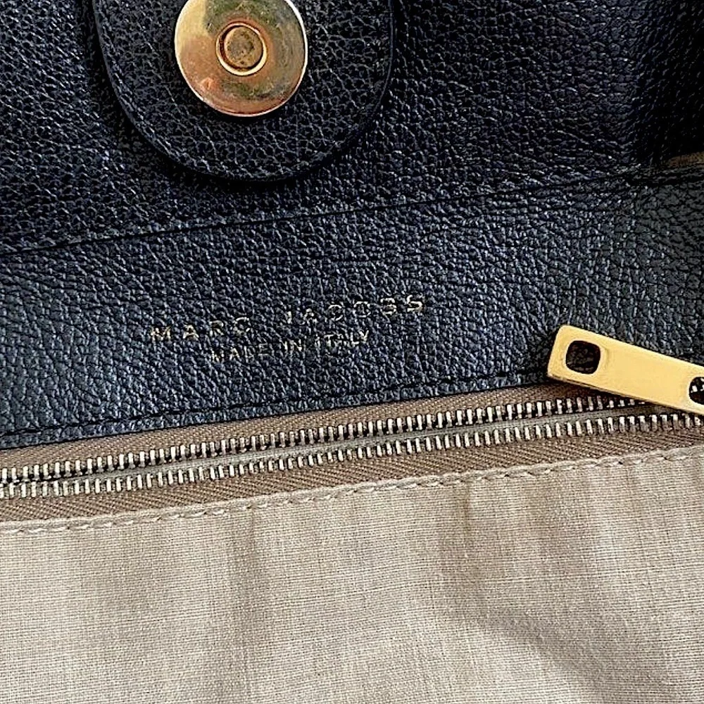 Authentic Marc Jacobs - Picture 7 of 15